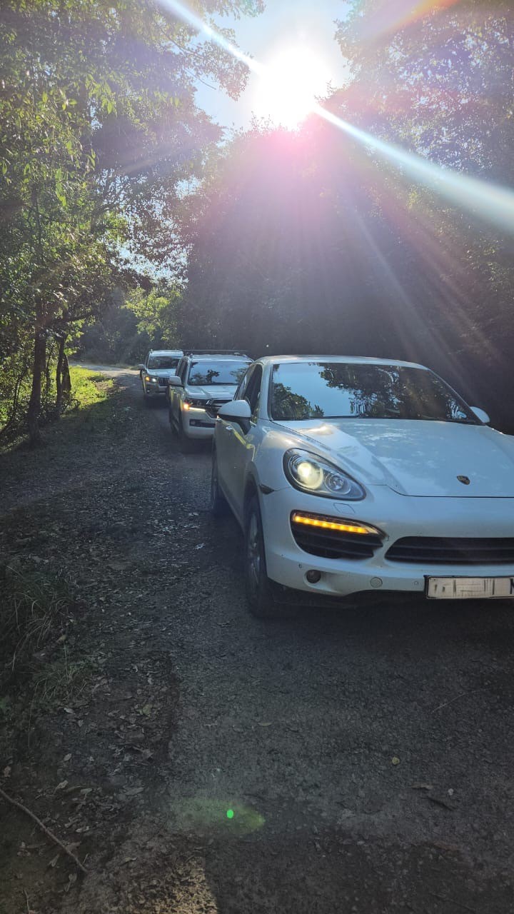 Private vehicle moved on flatbed